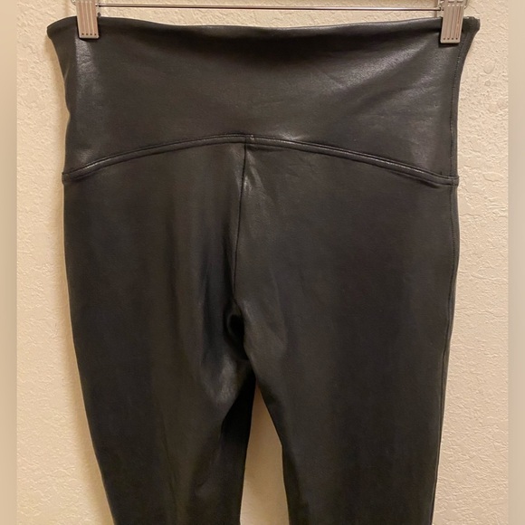 SPANX Black Faux Leather Leggings Size XL - Picture 9 of 10